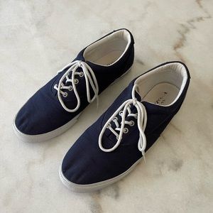 Arizona Mens Shoe - 13M - Good Condition